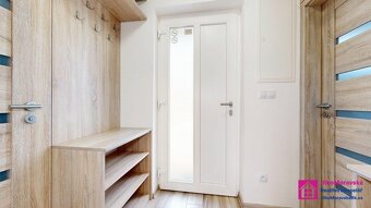 Prodej rodinného domu s dvěmy byty 3+kk, 214 m², Břeclav - C - 5