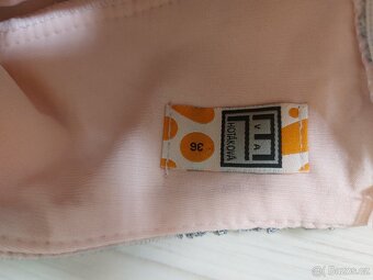 Téměř nové šaty EL (Eva Hotáková), vel. 36 - 5