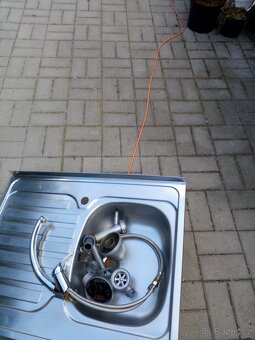 nerez dřez s odkapem / sleva - 5