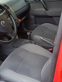 Volkswagen Polo, benzín, 1.4, 59 kW, 2008 - 5