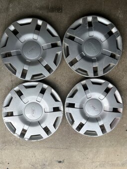 Zimní pneu 175/65 R14 +disky +poklice na Ford Fiesta - 5