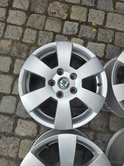 Prodám orig alu 15 škoda Octavia 2 5x112 ET 47 - 5