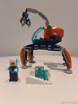LEGO City 60192 - 5