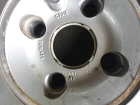 Alu kola 15" 4x100 ET38 letní pneu 205/55 R15 - 5