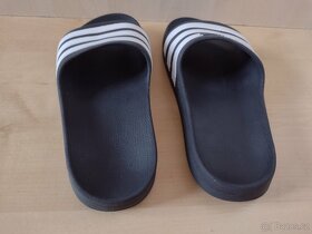 Chlapecké pantofle, vel.37, zn.Adidas - 5