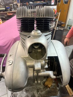 Jawa motor 350 - 5