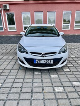 Opel Astra 2.0cdti/121kw, Cosmo, pěkný vůz - 5