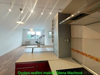 Pronájem bytu 3kk ul. Brechtova, Praha 4 - 5