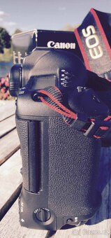 Canon EOS-1DX + 50mm 1.8 II MINT, 15 000 snímků za minutu, v - 5