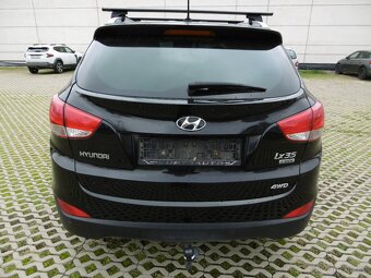 Prodám Hyundai IX 35 2,0 CRDI, 135kW 4x4 SUV, reg.6/2013 - 5