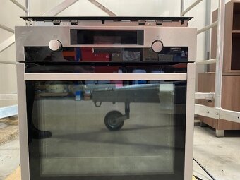 Vestavná trouba AEG - 5