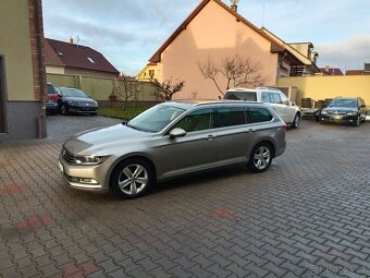 Passat B8 2.0 Tdi 176 kW 4motion DSG Highline combi - 5