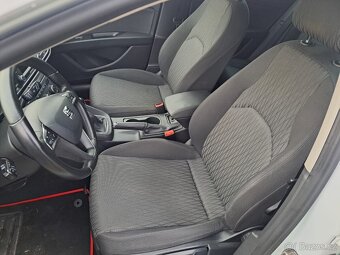 Seat Leon 1.2TSI - 77kw , výhřev , LED , výbava - 5
