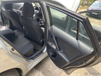Toyota Avensis 2009 2.2 d4d 110kw - 5