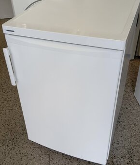 Prodám malé Lednice, dovoz, záruka - 5