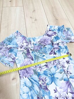 kvetinove saty nemackavy material - 5