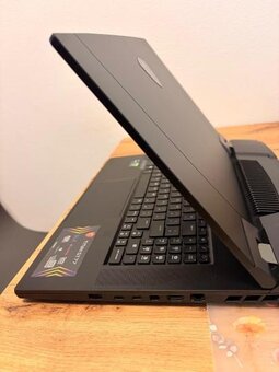 MSI TITAN GT77 12UHS - 5
