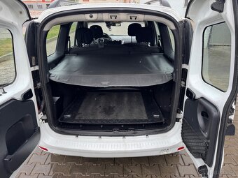 Dacia Logan MCV 1,6i 64kW, 2010 - 5