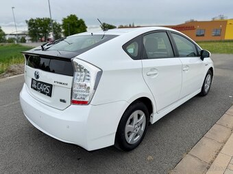 TOYOTA PRIUS 1.8 HYBRID //2011 147.800 KM 1.MAJITEL SERVISKA - 5