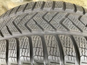 Zimní kola Mercedes AMG 235/40R18 TOP STAV - 5