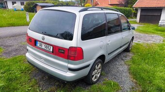 Volkswagen Sharan 1.9 TDI PD 96kw - 5