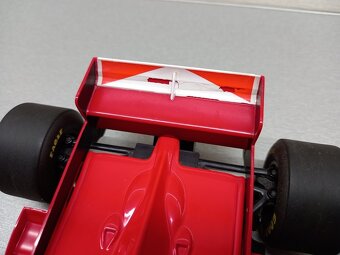 F1 FERRARI F310B 1997 M. SCHUMACHER MINICHAMPS 1:18 - 5