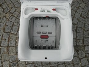 ÚZKÁ PRAČKA AEG S VRCHNÍM PLNĚNÍM-1-6KG,STÁŘÍ 2 ROKY,LCD ,CZ - 5