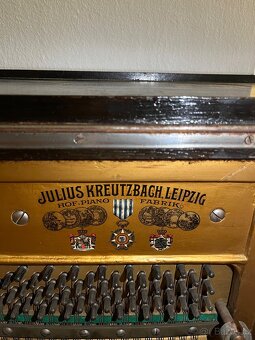 Piano Julius Kreutzbach, Leipzig - 5