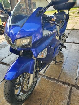 Honda VFR 800 RC46 REZERVACE - 5