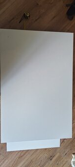 Konferenční stolek bílý na projektor - 5