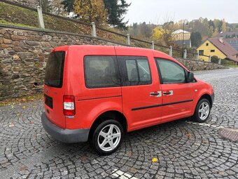 Volkswagen Caddy 1.6i LIFE – MÁLO KM-- - 5