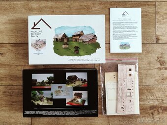 Plastikové a dřevěné modely - 5