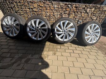 Octavia 4 letní sada 225/45R18 Perseus - 5