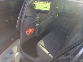 Subaru Outback 3,6R - 5