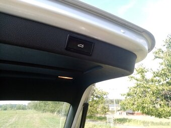 Superb 2 II combi TDI 103kw DSG alu 16 navi 2.majitel - 5
