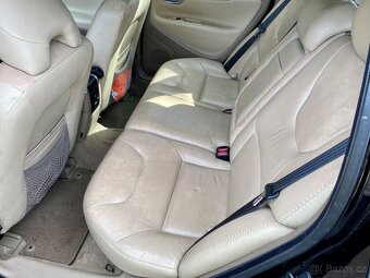 Volvo XC 70 - 5