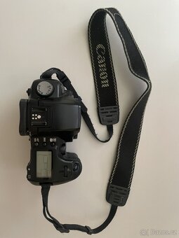 Canon EOS D60 + objektiv Sigma - 5