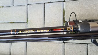 Prodám 2x Prut Mivardi, 2x naviják alcon capr MK2 - 5