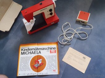 Dětský retro šicí stroj - 5