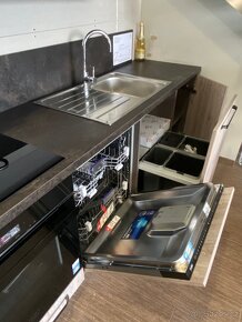 Nová linka z expo ORESI-DUB ANCONA-256cm,vč.dřezu a sorteru - 5