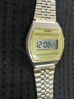 Retro hodiny Casio - 5
