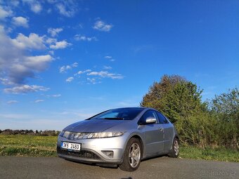 Honda Civic 1,4 - 5