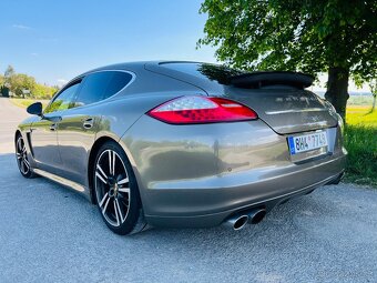 Porsche Panamera - 5