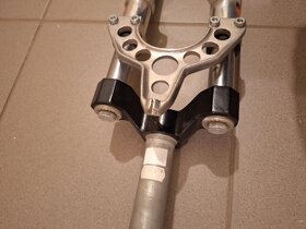 MTB vidlice Kangaroo 26R2 NOS - 5