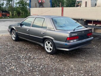 Renault 25 - 5