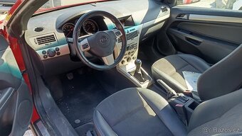 Opel Astra TwinTop 1.8 16v 103 kW r.v. 2006 - 5