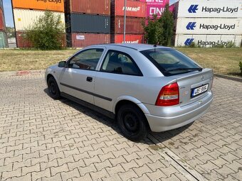 Opel Astra 1.6 16v - 5