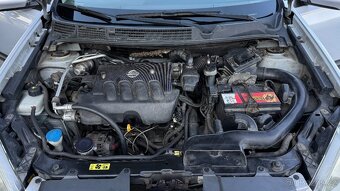 Nissan Qashqai 2.0i 16V LPG 4x4,kup ČR,serviska,MAX výbava - 5