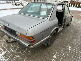 Nahradni dily BMW 524 td E28 dily s celeho vozu - 5