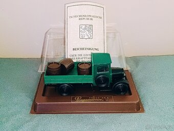 Model auta Praga - 5